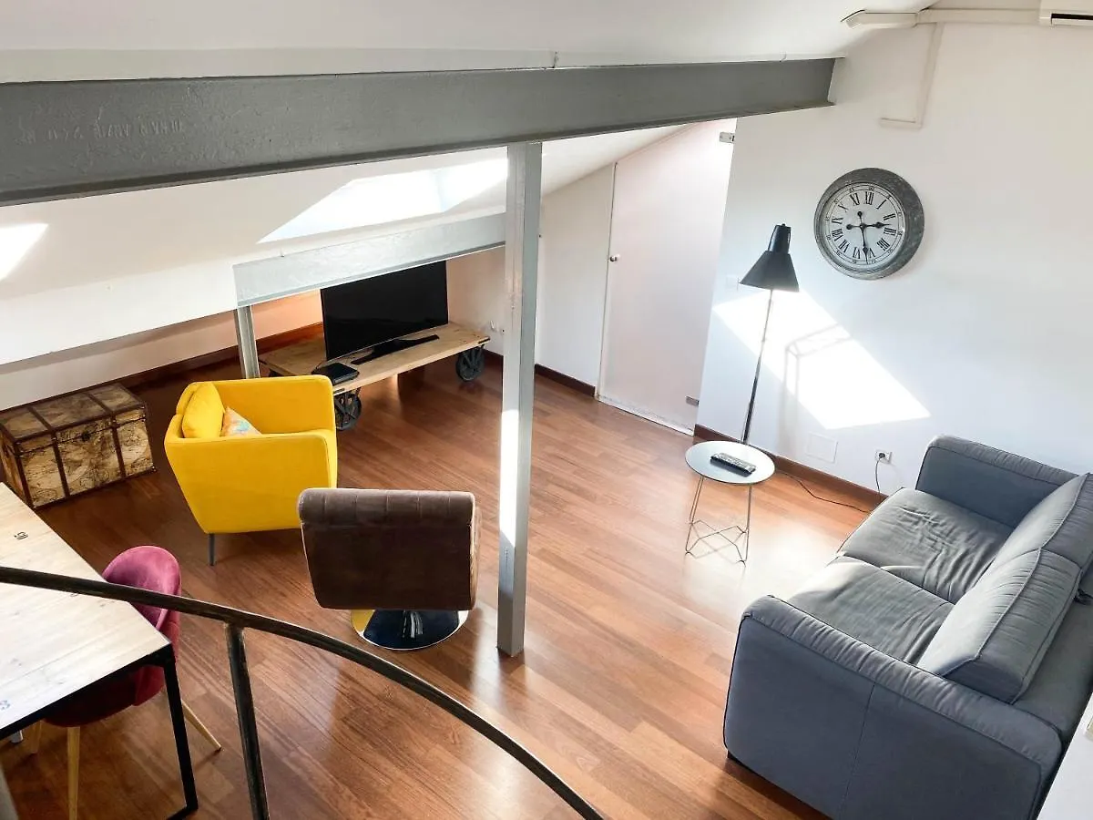 Loft, Nice carré d'or 0*,  Francia